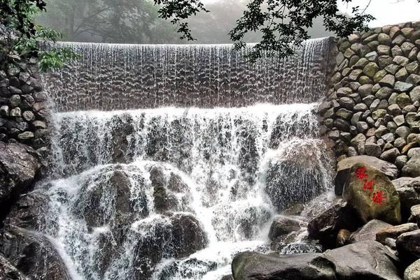 四川峨眉山最高峰万佛顶将重启，之前是什么原因关闭的？万佛顶景色如何？游戏画面